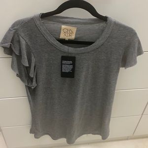 Chaser flutter sleeve shirttail, grey, size L, NWT